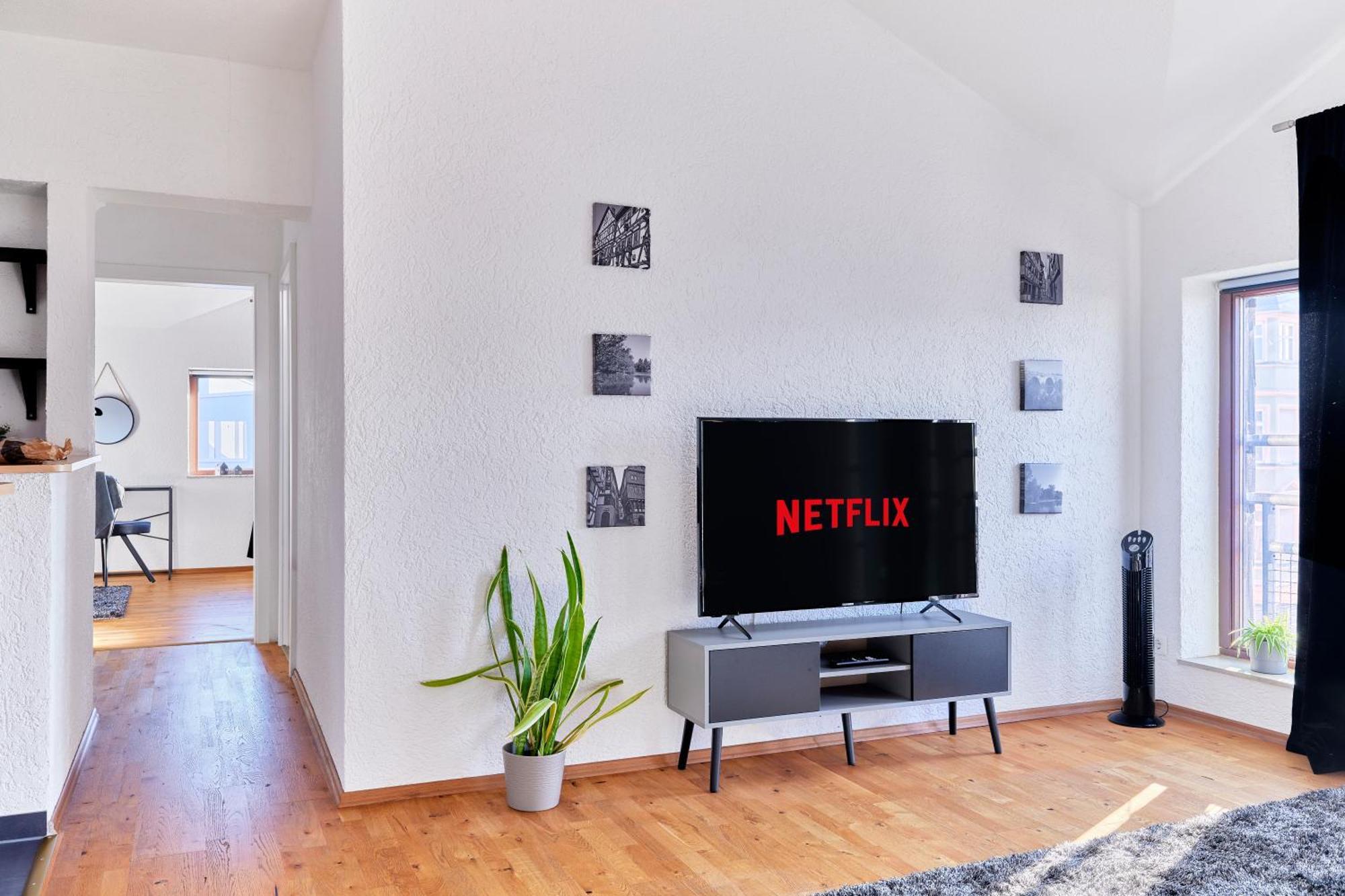 Traumferienwohnung Domblick I Parkplatz Inklusive I Zentral Gelegen I Altstadtnaehe I Netflix Limburg an der Lahn Bagian luar foto
